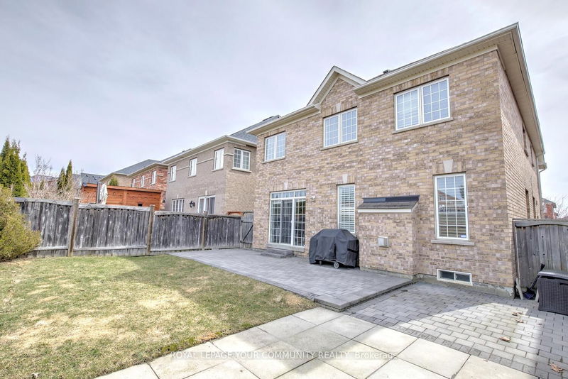 Preview image for 56 Golden Orchard Rd, Vaughan