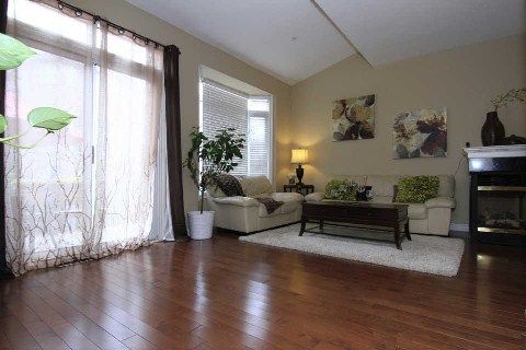 Preview image for 87 Angelica Ave, Richmond Hill