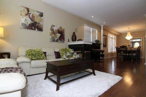 Preview image for 87 Angelica Ave, Richmond Hill