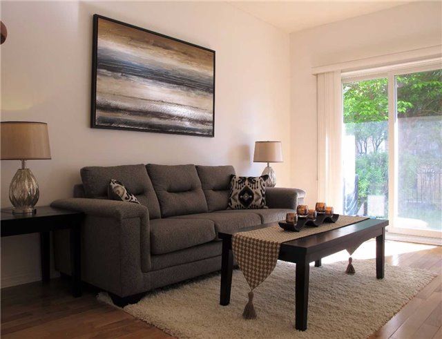 Preview image for 6 Cox Blvd #10, Markham