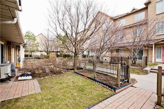 Preview image for 6 Cox Blvd #10, Markham