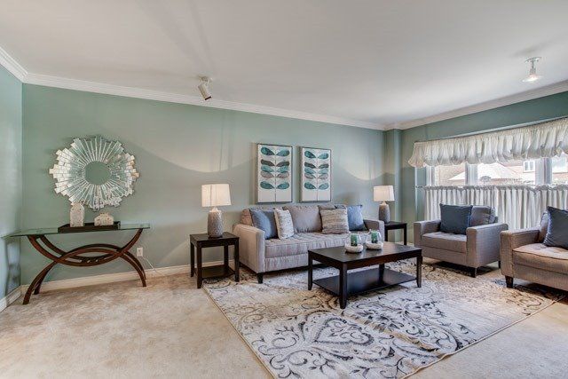 Preview image for 29 Elmsley Dr, Richmond Hill