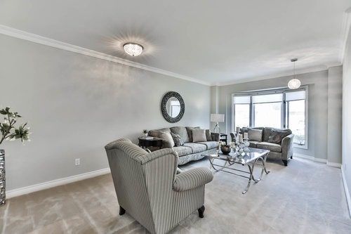 Preview image for 29 Elmsley Dr, Richmond Hill