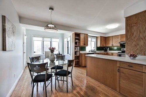 Preview image for 29 Elmsley Dr, Richmond Hill