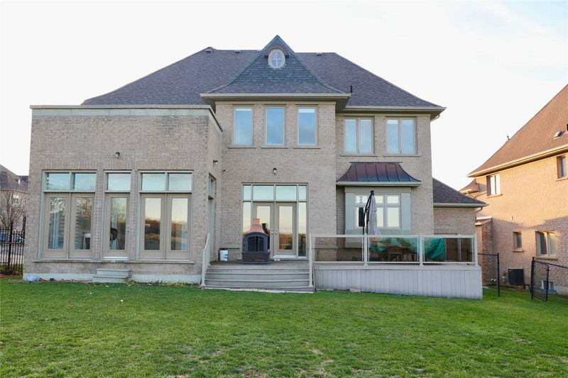 Preview image for 138 Carisbrooke Circ, Aurora