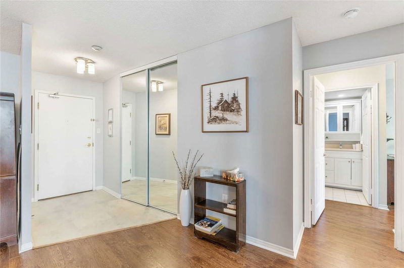 Preview image for 270 Davis Dr #401, Newmarket