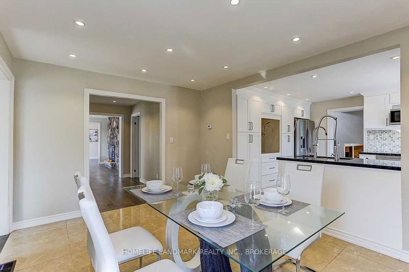 Preview image for 2 Preston Ave, Whitchurch-Stouffville