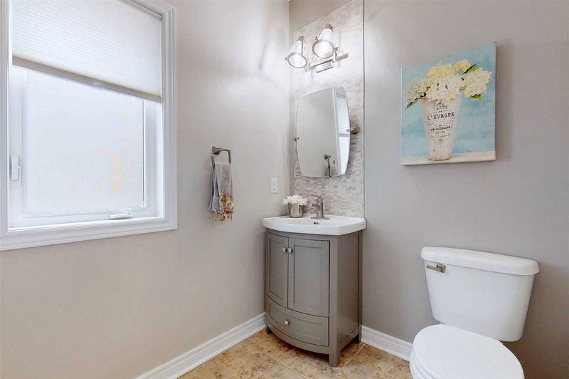Preview image for 331 Mantle Ave, Whitchurch-Stouffville
