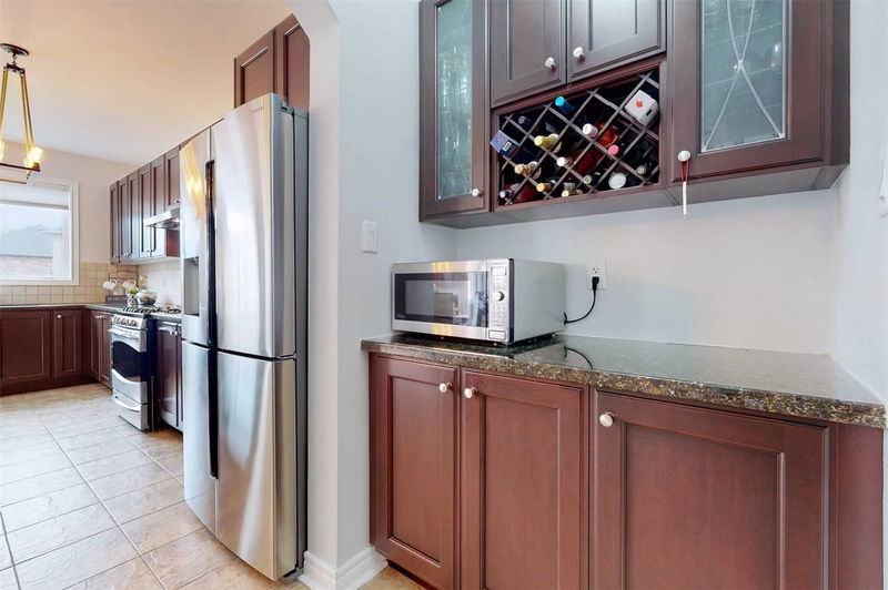 Preview image for 331 Mantle Ave, Whitchurch-Stouffville