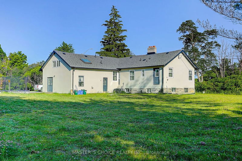 Preview image for 2 Preston Ave, Whitchurch-Stouffville