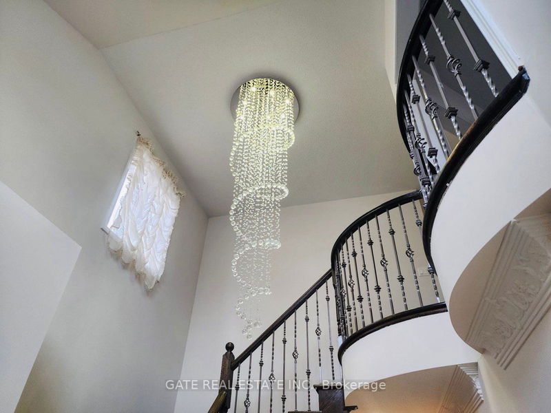 Preview image for 16 Homerton Ave, Richmond Hill