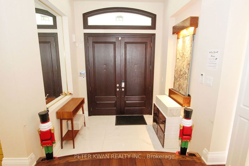 Preview image for 138 Carisbrooke Circ, Aurora