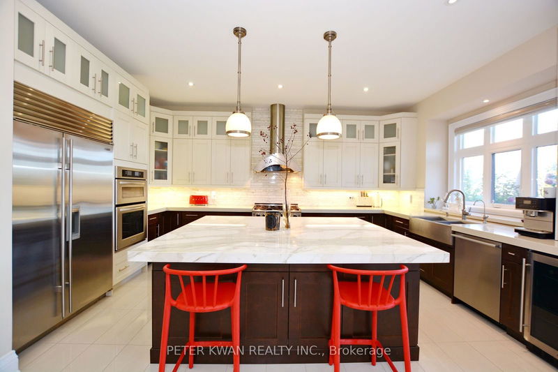 Preview image for 138 Carisbrooke Circ, Aurora