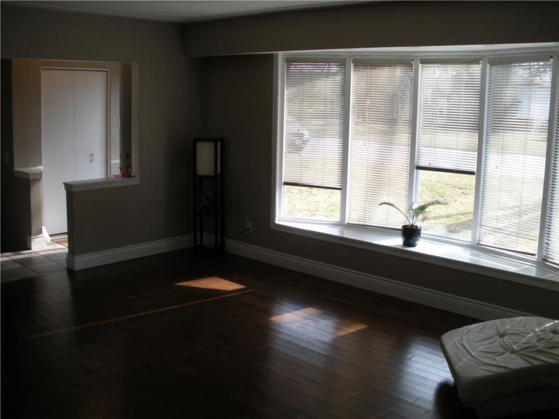 Preview image for 409 Erindale Dr, Burlington