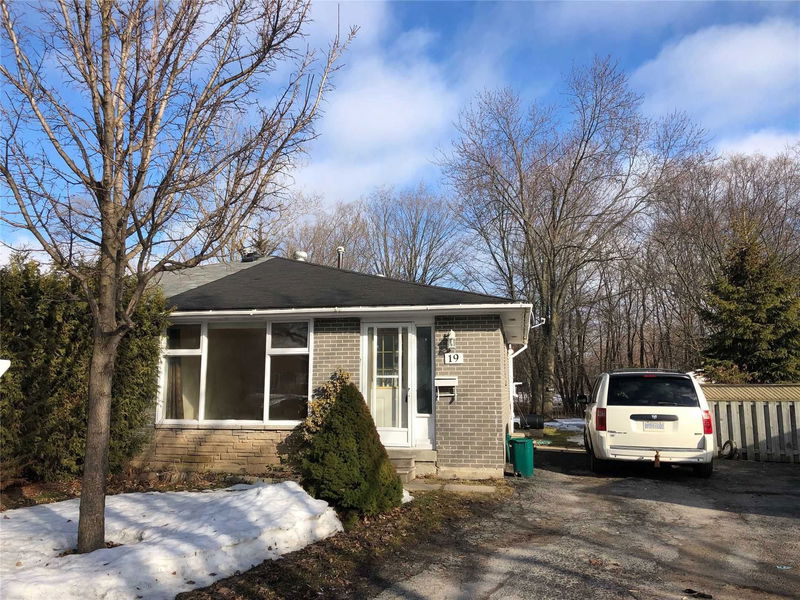 Preview image for 19 Burbank Pl, Barrie