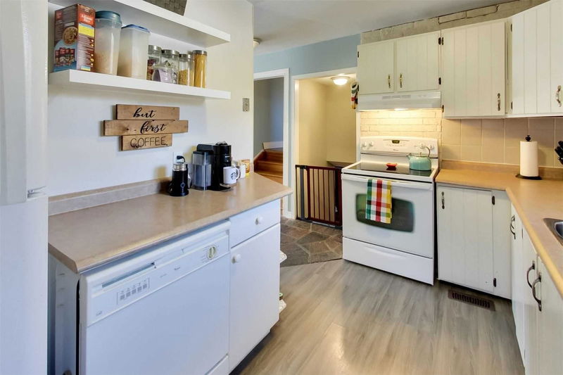 Preview image for 12 Hillview Cres, Springwater