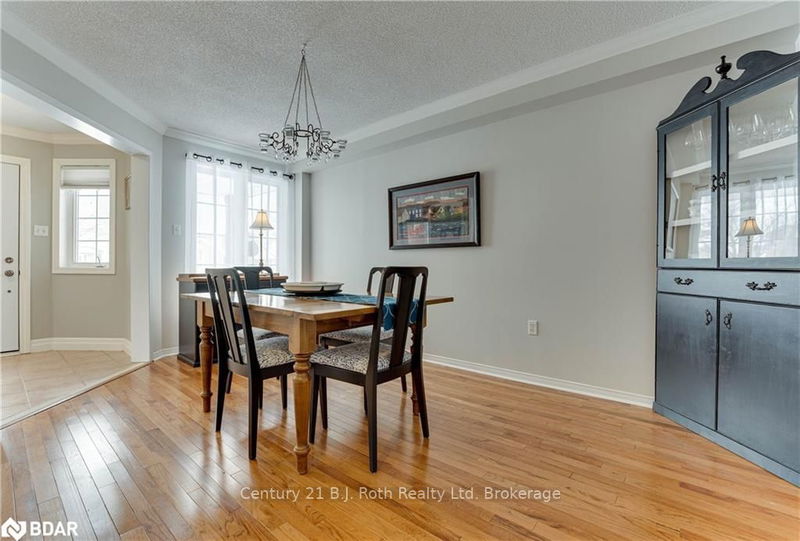 Preview image for 60 Kingsridge Rd, Barrie