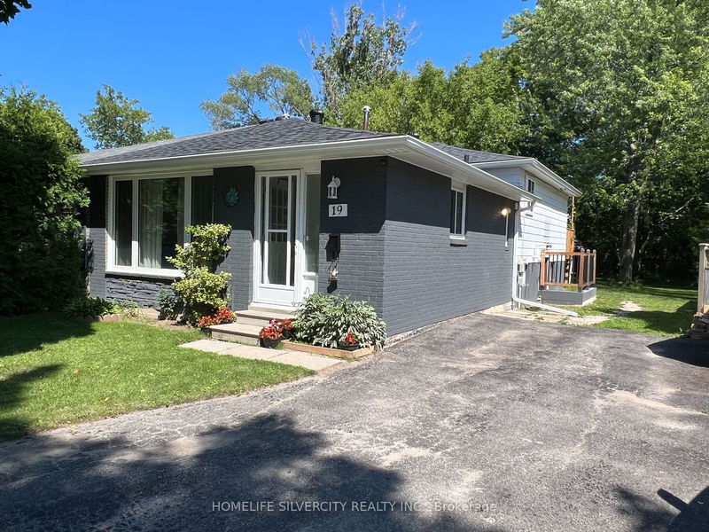 Preview image for 19 Burbank Pl, Barrie