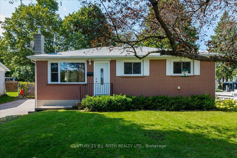 Preview image for 628 Mississaga St W, Orillia