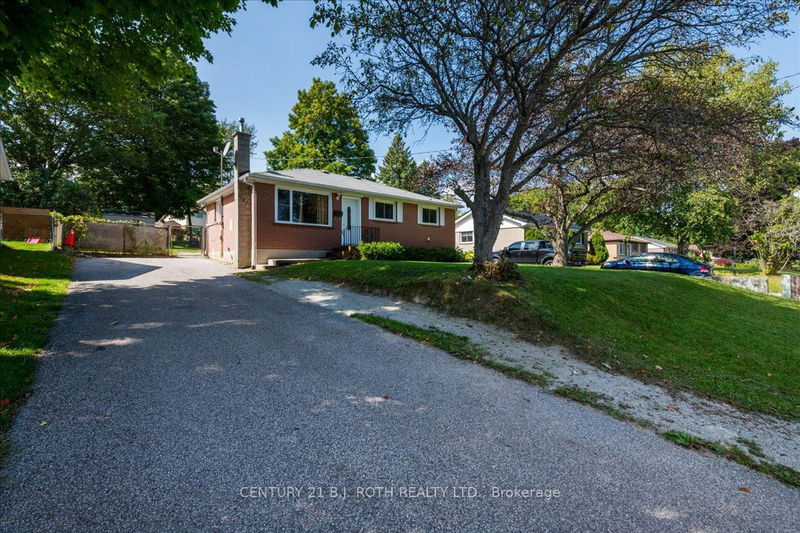 Preview image for 628 Mississaga St W, Orillia