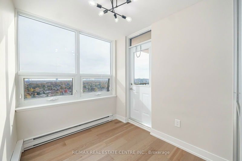 Preview image for 61 Richview Rd #1611, Toronto