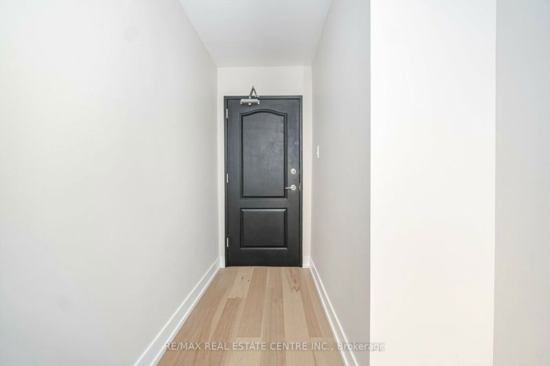 Preview image for 61 Richview Rd #1611, Toronto