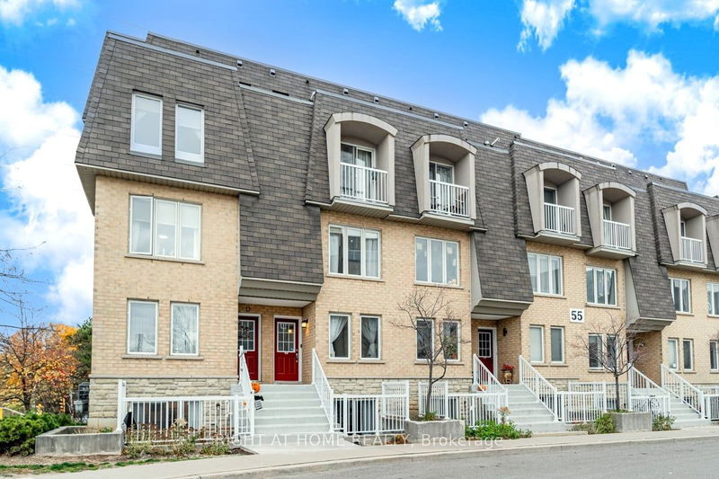 Preview image for 55 Turntable Cres #77, Toronto