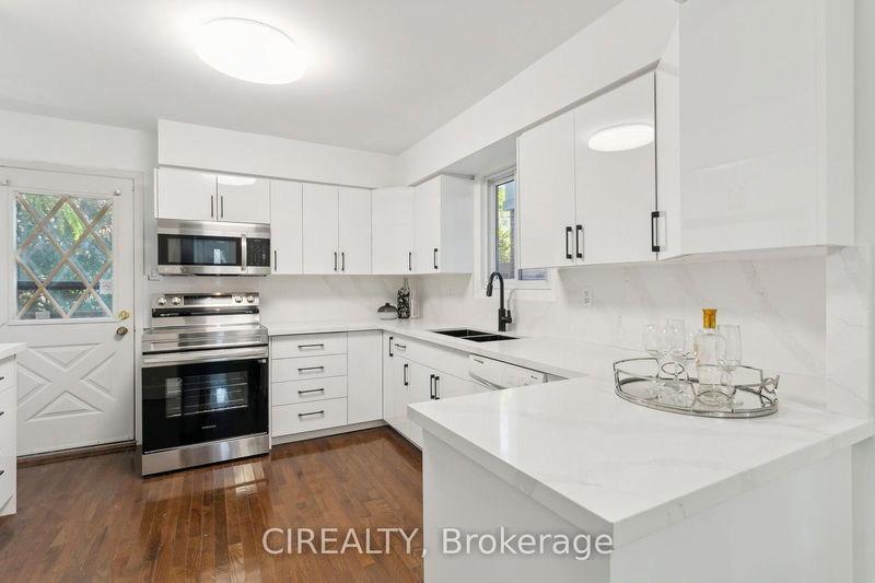 Preview image for 17 Wendover Rd, Toronto