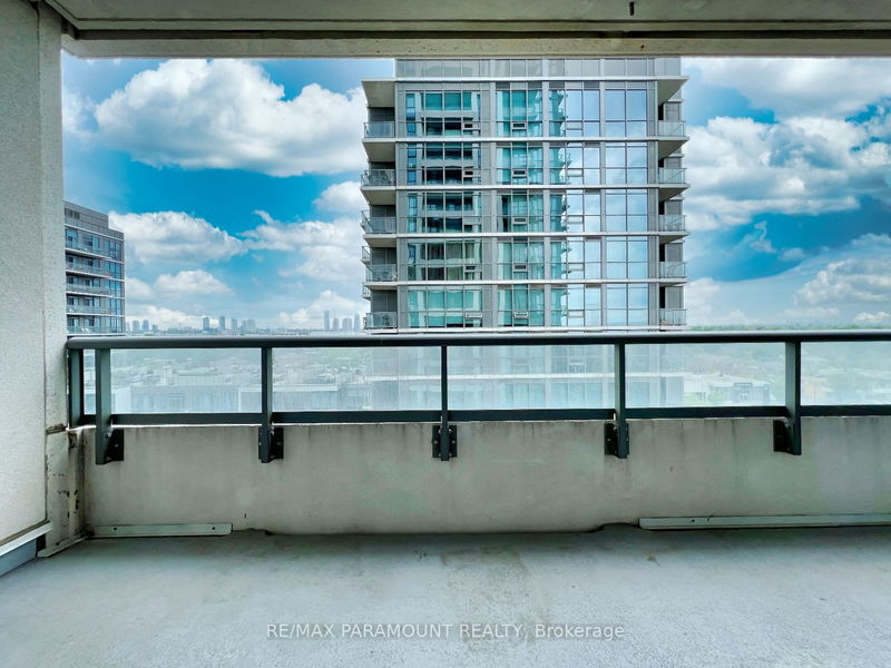 Preview image for 17 Zorra St #701, Toronto