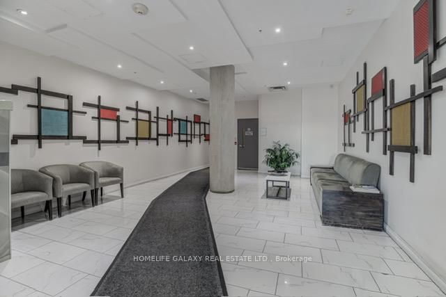 Preview image for 760 The Queens Way #212, Toronto