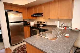 Preview image for 55 Turntable Cres #77, Toronto