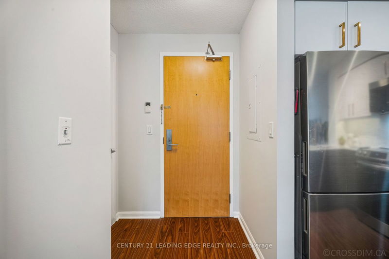 Preview image for 185 Legion Rd N #515, Toronto