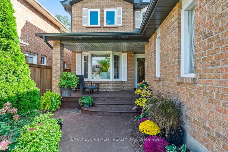Preview image for 1266 Dexter Cres, Mississauga