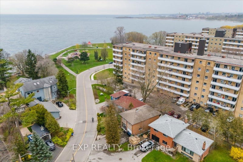 Preview image for 208 Lake Prom, Toronto