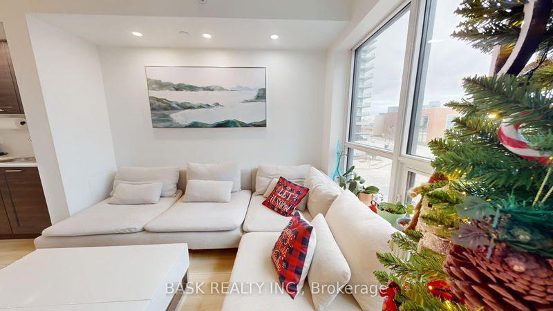 Preview image for 2220 Lake Shore Blvd W #406, Toronto
