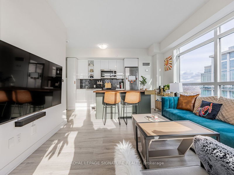 Preview image for 251 Manitoba St #2704, Toronto