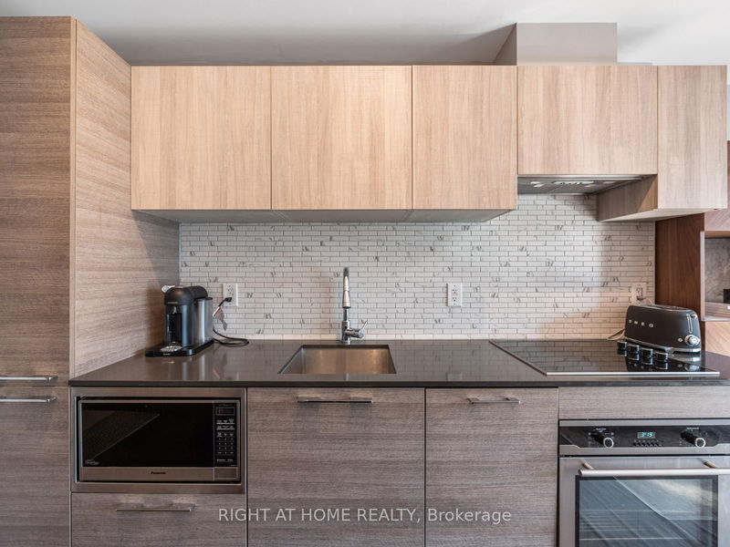 Preview image for 530 Indian Grve #318, Toronto