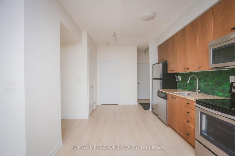 Preview image for 5101 Dundas St W #203, Toronto