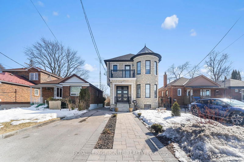 Preview image for 83 Foxwell St, Toronto