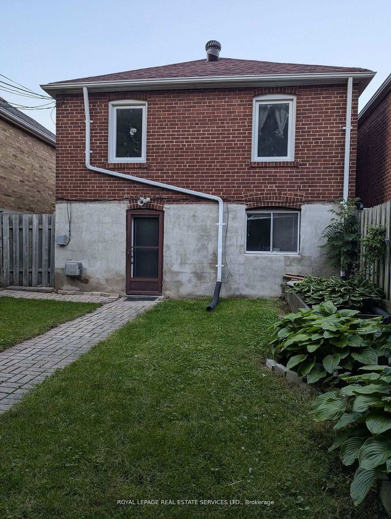 Preview image for 292 Scott Rd, Toronto