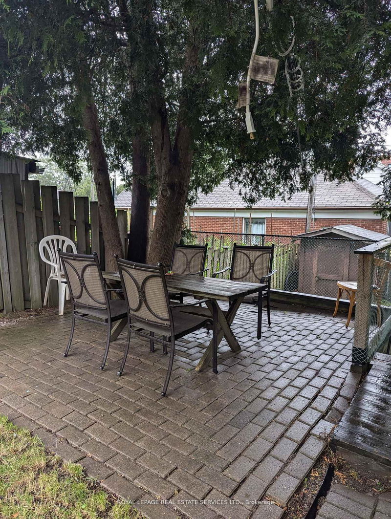 Preview image for 292 Scott Rd, Toronto