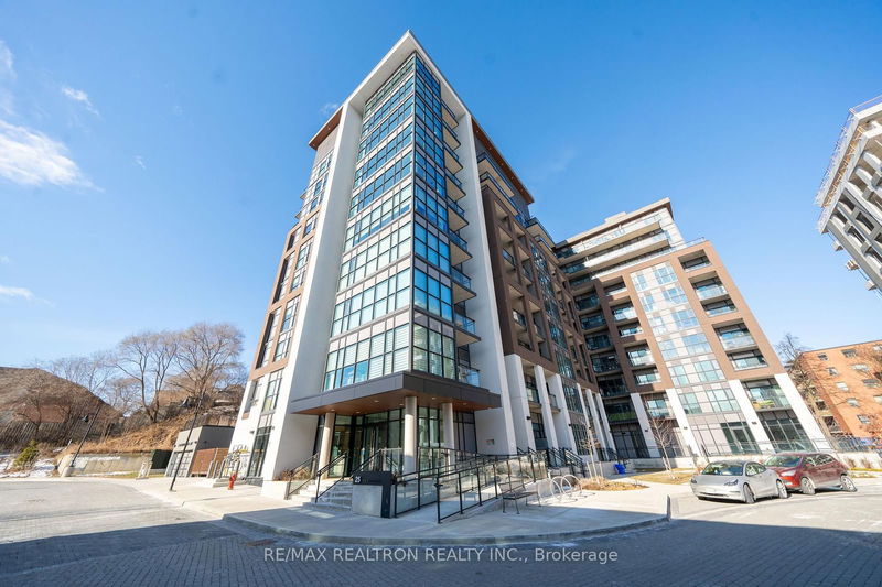 Preview image for 25 Neighbourhood Lane #208, Toronto
