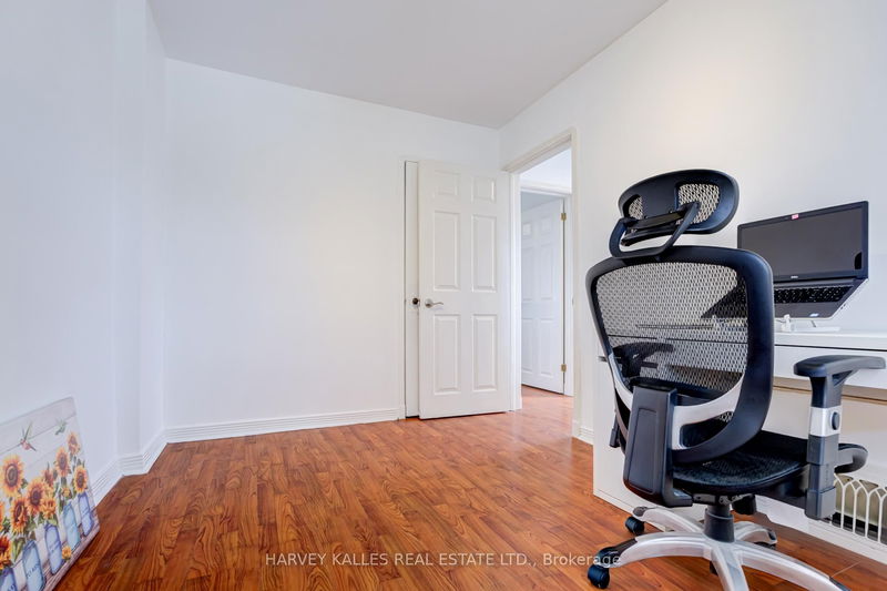 Preview image for 562 Royal York Rd, Toronto