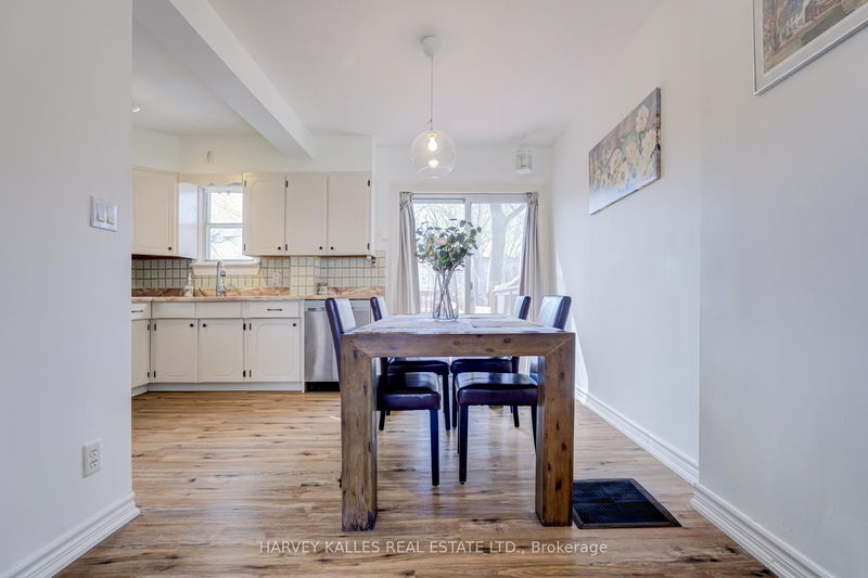 Preview image for 562 Royal York Rd, Toronto