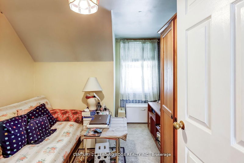 Preview image for 19 Royaleigh Ave, Toronto