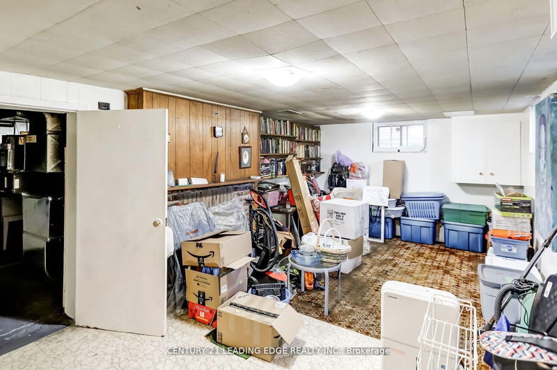 Preview image for 19 Royaleigh Ave, Toronto