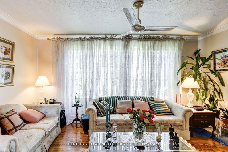 Preview image for 19 Royaleigh Ave, Toronto