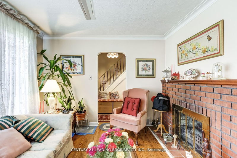 Preview image for 19 Royaleigh Ave, Toronto