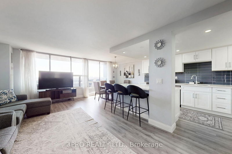 Preview image for 11 Wincott Dr #1111, Toronto