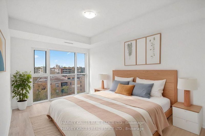 Preview image for 25 Neighbourhood Lane #208, Toronto